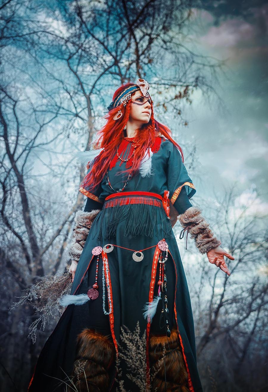 Take a pause and enjoy Girls in Slavic costumes — streaming from Mexico City